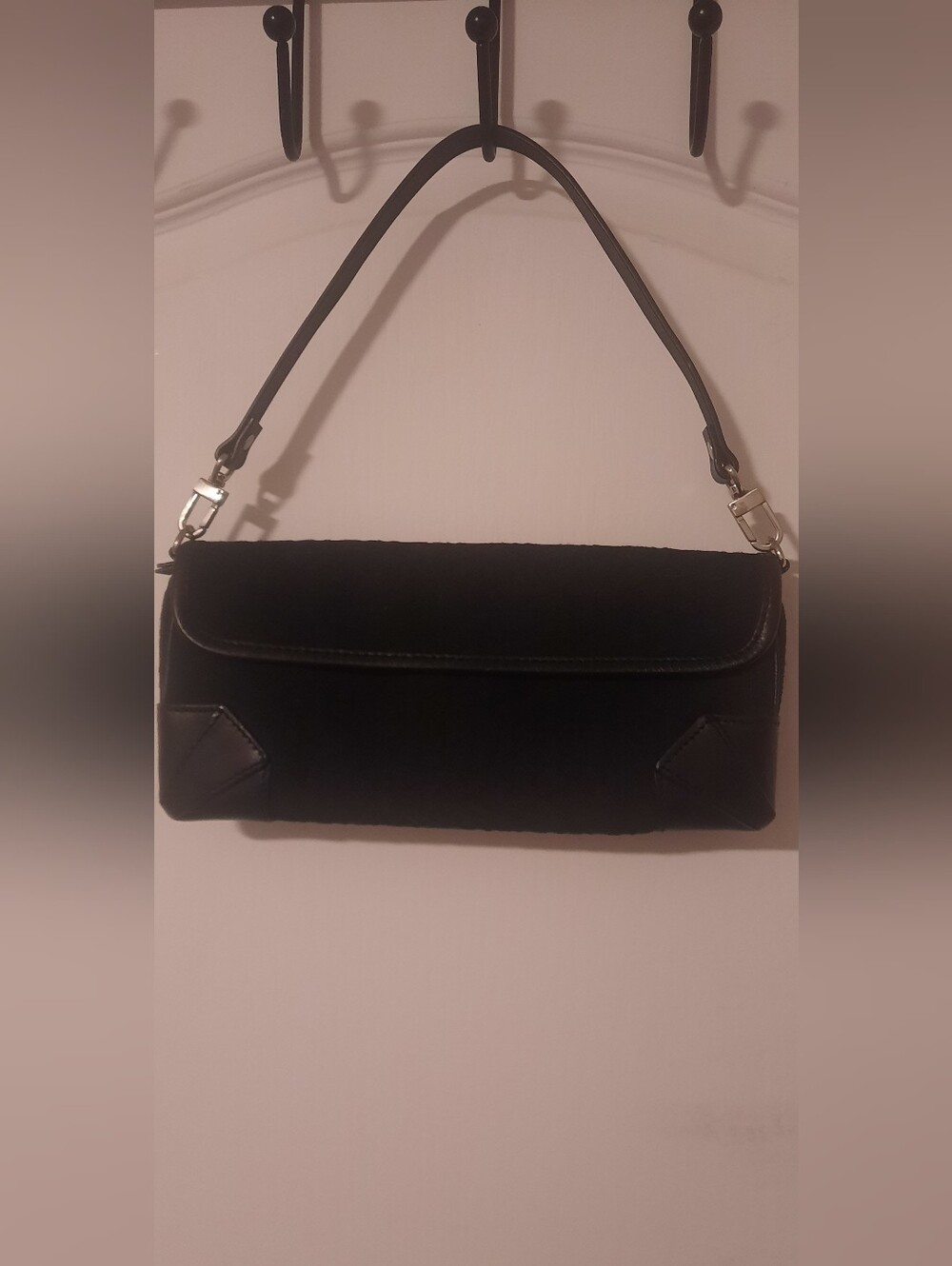 Classic Black Women's Shoulder Bag